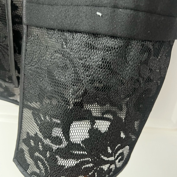 The Limited Black Women's Blazer with Lace Detail - Picture 4 of 5
